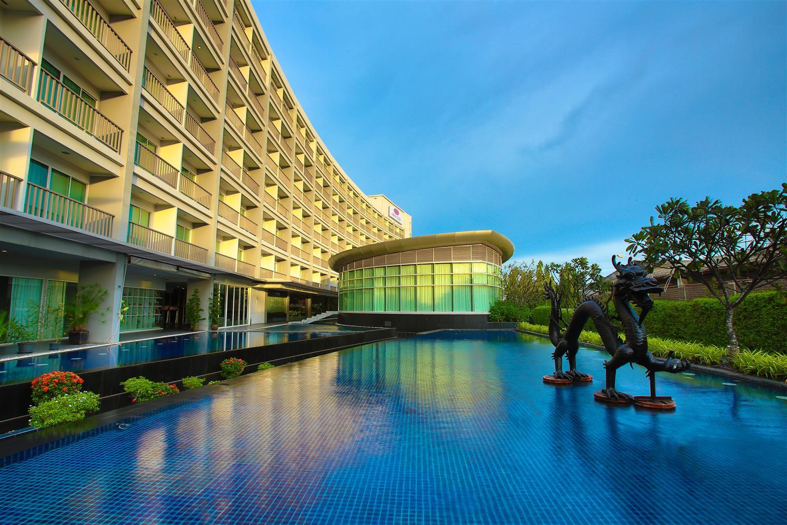 Amaranth Suvarnabhumi Hotel Bangkok Exterior photo